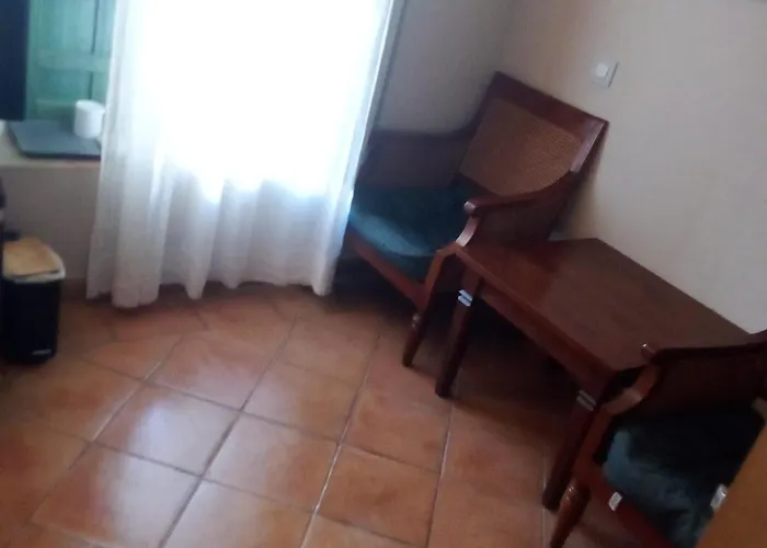 Albaicin Hotel *